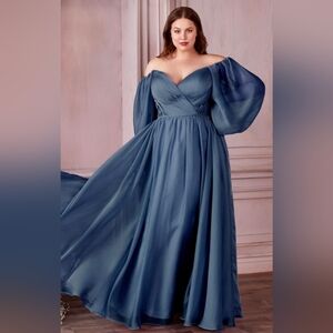 NWT Unique Vintage, Cinderella Divine Plus Gown